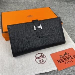 Hermes Unisex Bearn Wallet in Epsom Calfskin-Black H039078CK
