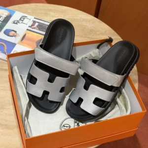 Hermes Unisex Chypre Sandal-Silver Gray H261072Z 52355