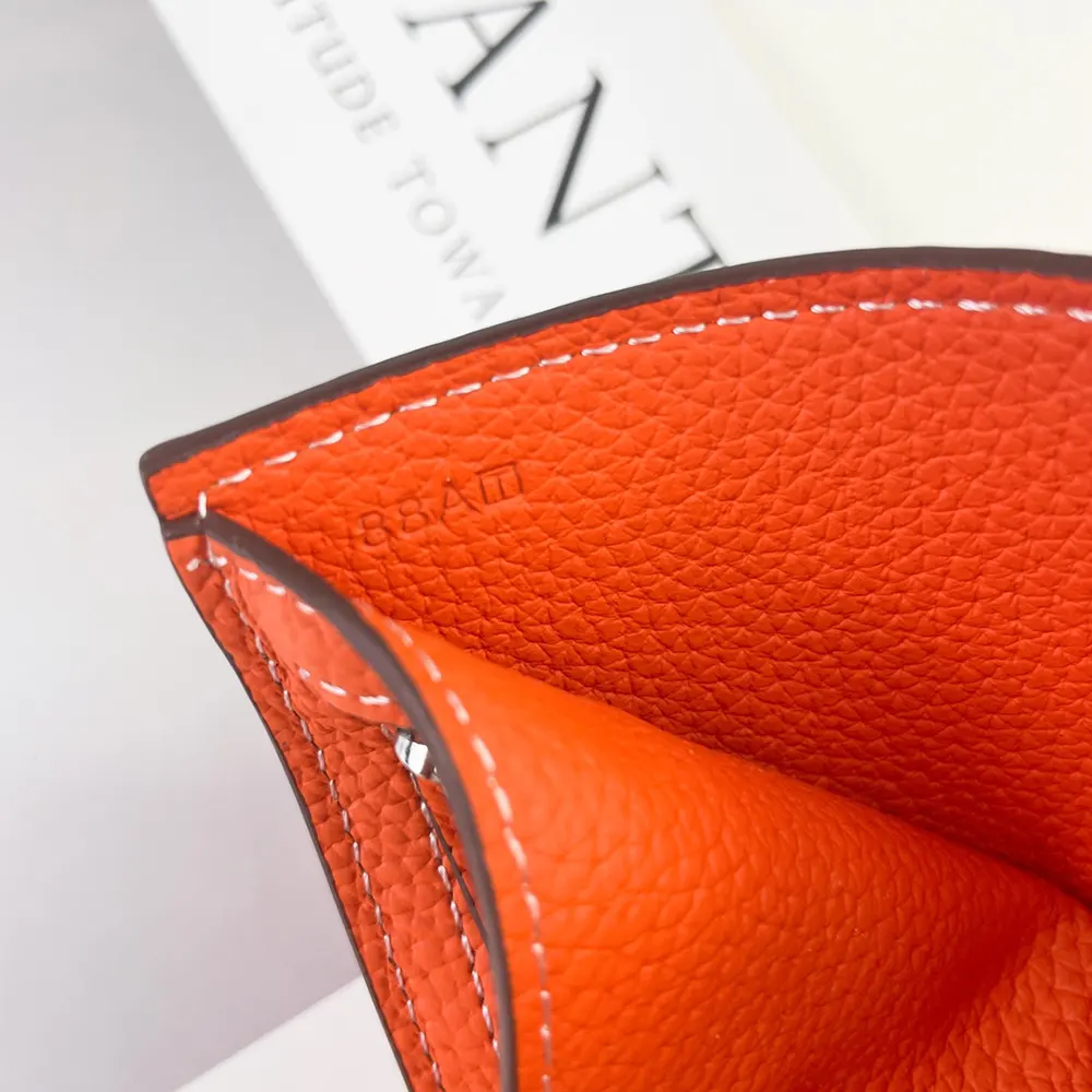 Hermes Unisex H Sellier Compact Wallet H084594CK18 7 Hermes Unisex H Sellier Compact Wallet H084594CK18