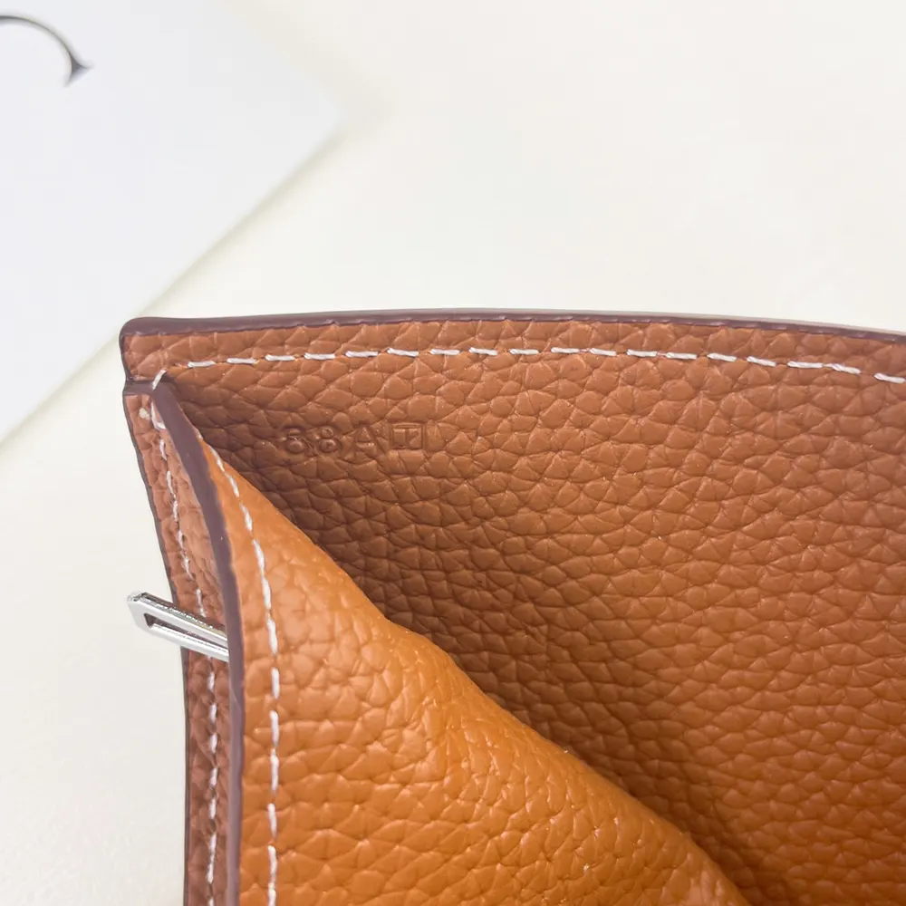 Hermes Unisex H Sellier Compact Wallet H084594CK18 14 Hermes Unisex H Sellier Compact Wallet H084594CK18