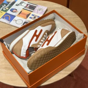 Hermes Unisex Jet Sneaker-Orange H242154Z AF350