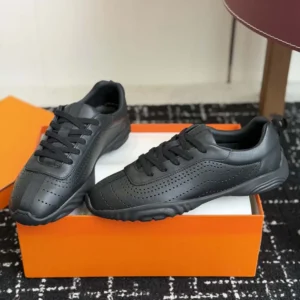 Hermes Unisex Neon Sneaker-Black H262898ZH01400
