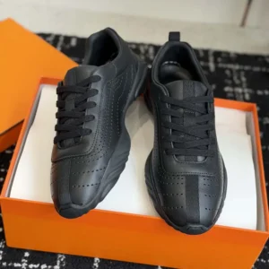 Hermes Unisex Neon Sneaker-Black H262898ZH01400