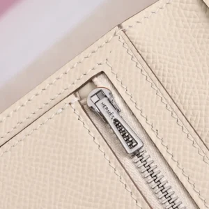 Hermes Unisex New H Passant Compact Wallet-White
