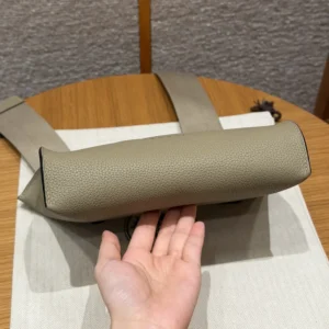 Hermes Unisex Videpoches Bag in Togo Calfskin-Beige Marfa