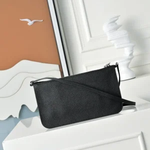 Hermes Unisex Zipengo Chaine D'Ancre To Go Pouch-Black/Silver