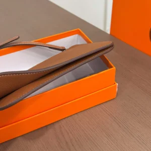 Hermes Unisex Zipengo Chaine D'Ancre To Go Pouch-BrownSilver