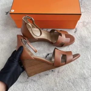 Hermes Women Legend Sandal in Calfskin-Brown H172196Z