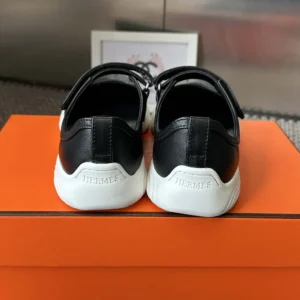 Hermes Women Neptune Ballet Flat-Black H262153Z 02350